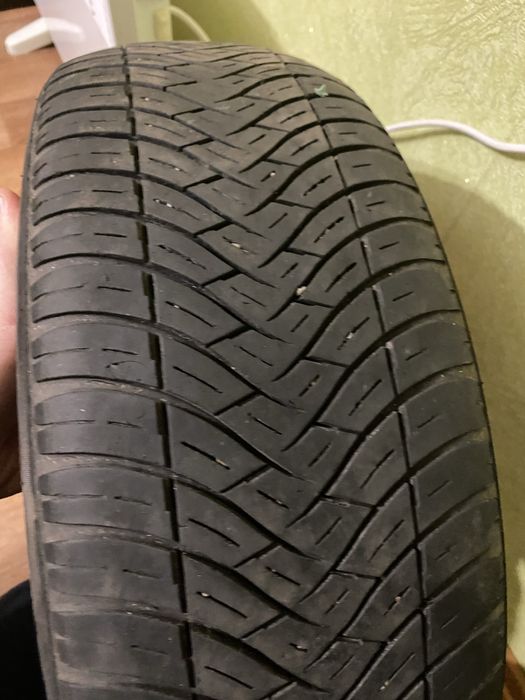 Продам рещину r15 185/65