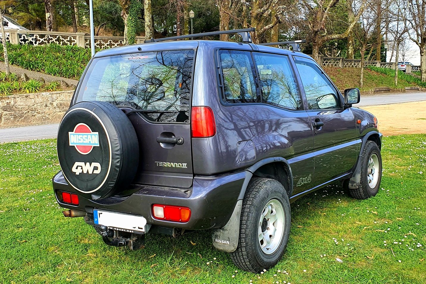 Nissan terrano ll 2.4 GASOLINA 4X4 NACIONAL