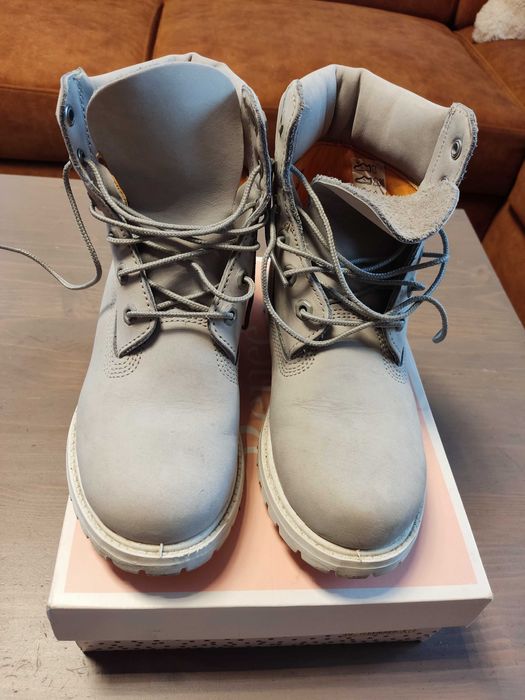 sprzedam buty w idealnym stanie