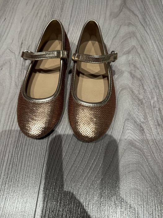 Lakierki, balerinki zlote roz 27 wkladka 16,5 cm