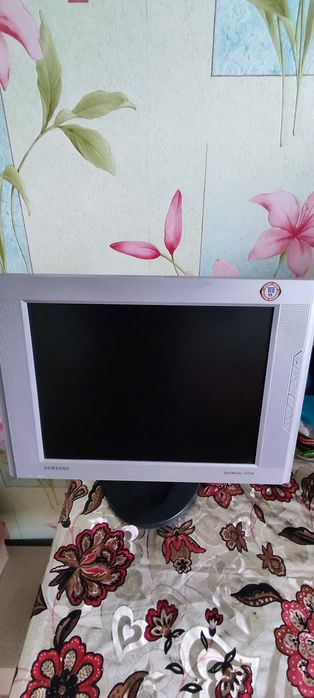 Монитор Samsung 15 