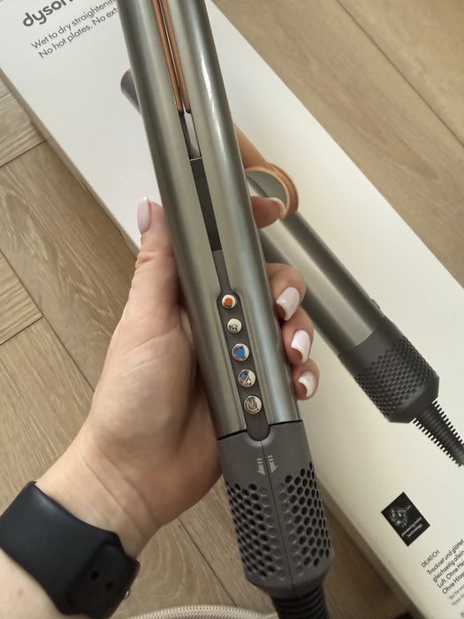 Dyson aistrait jak nowy