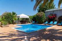 Moradia T6 Isolada com piscinas, Armação de Pêra, Silves