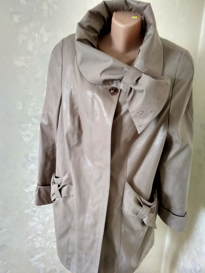 Куртка, курточка, кардиган, плащ  54 -;56 размер