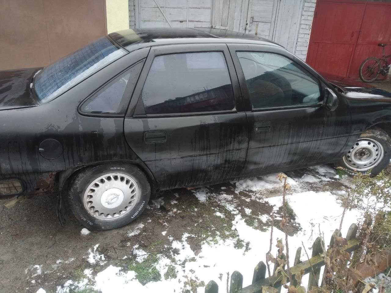 Продам машину opel vectra а 1995 г або обміняю на мото