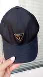 Czarna czapka guess Uni