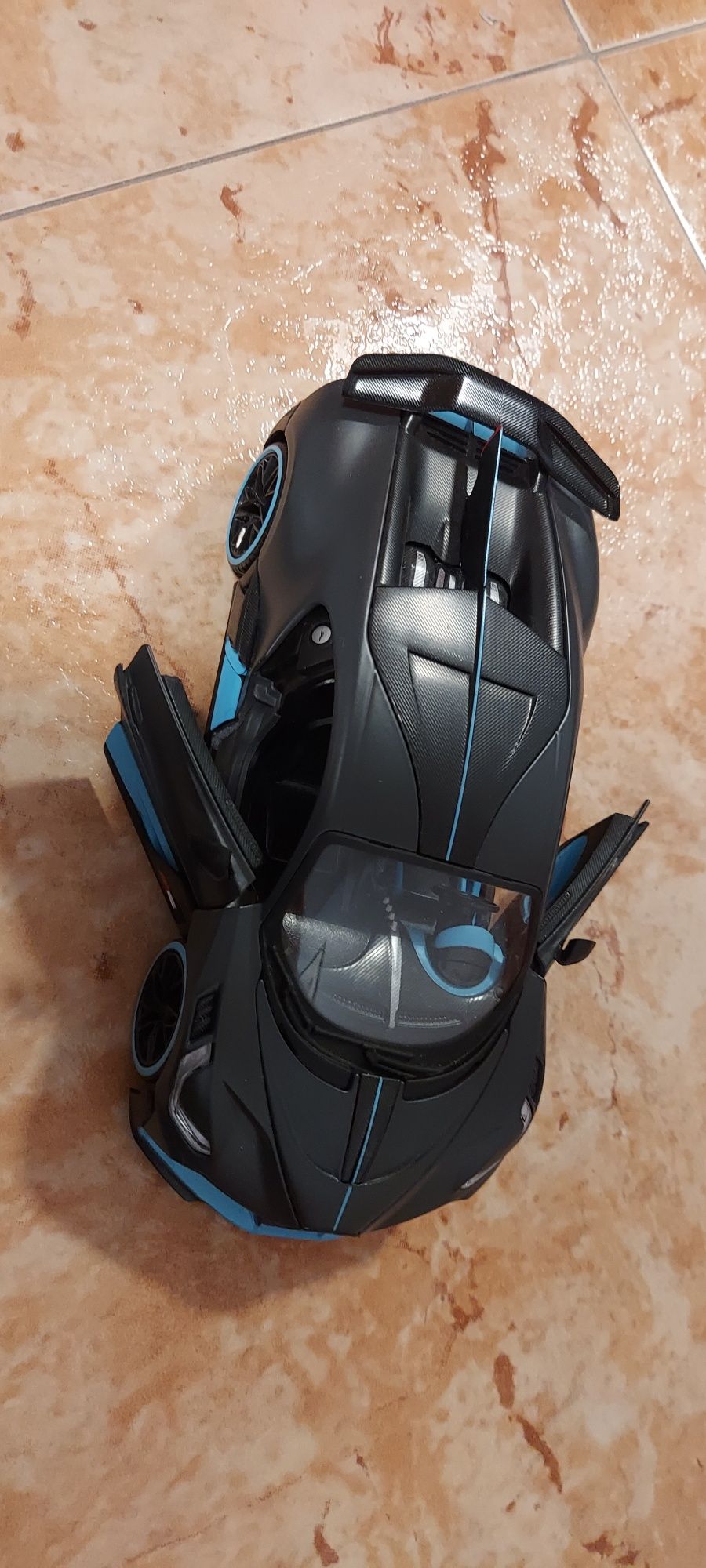Maisto 1/24 Bugatti