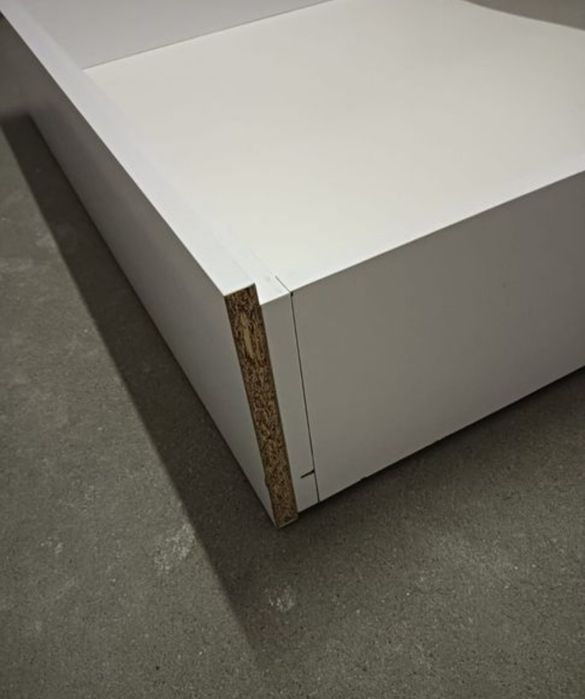 Łóżko białe z szufladą