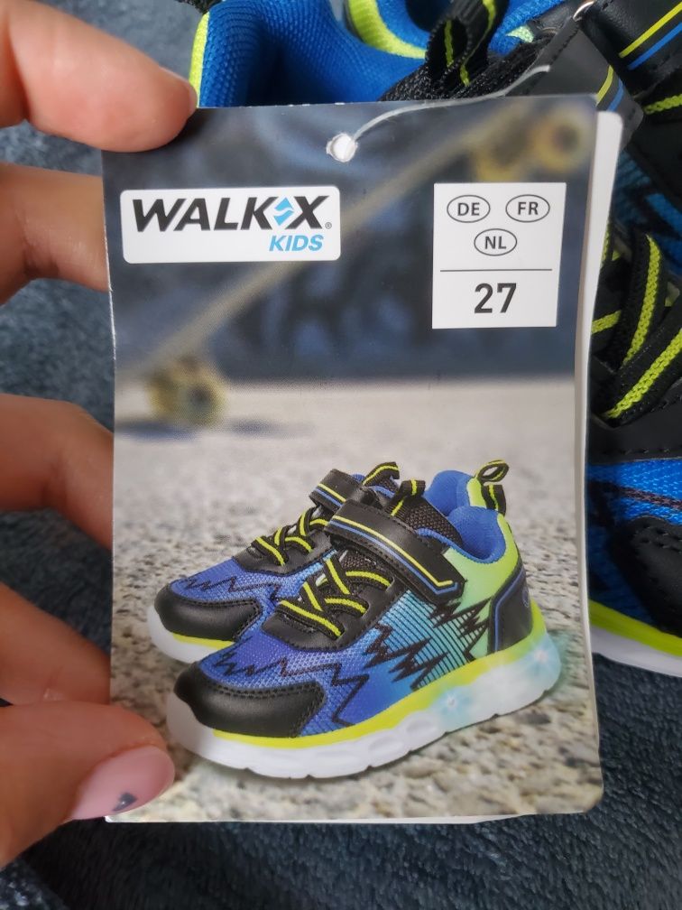 Нові дитячі кросівки Walkox kids 27