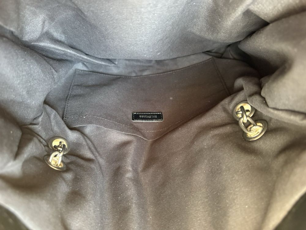 Продам женскую сумку Balenciaga