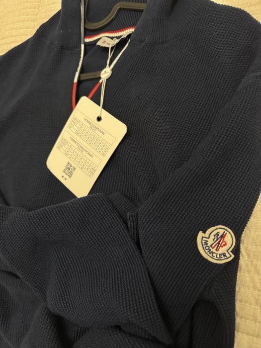 Sweter nowy MONCLER
