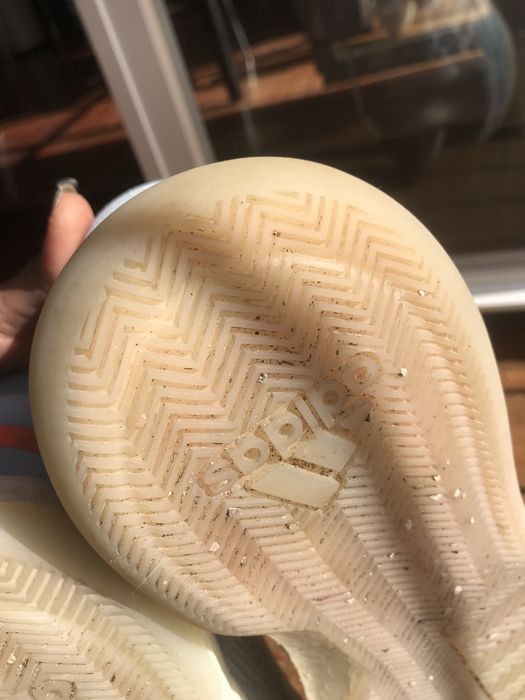 Ténis Adidas azuis, brancos e laranja | 43,5
