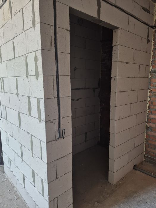 Продаж 2.кім.квартири жк.West Towers