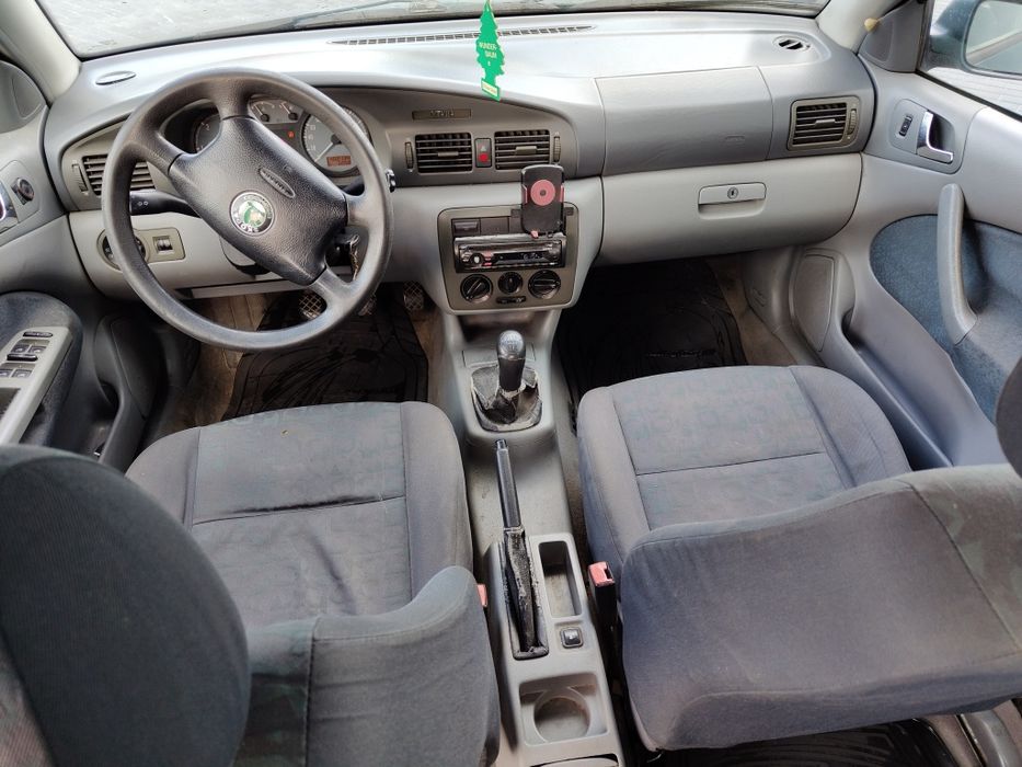 Skoda Octavia 1,9 TDI zwykły długie opłaty