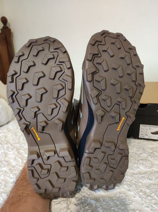 Sapatilhas Adidas Terrex Skychaser tamanho 39