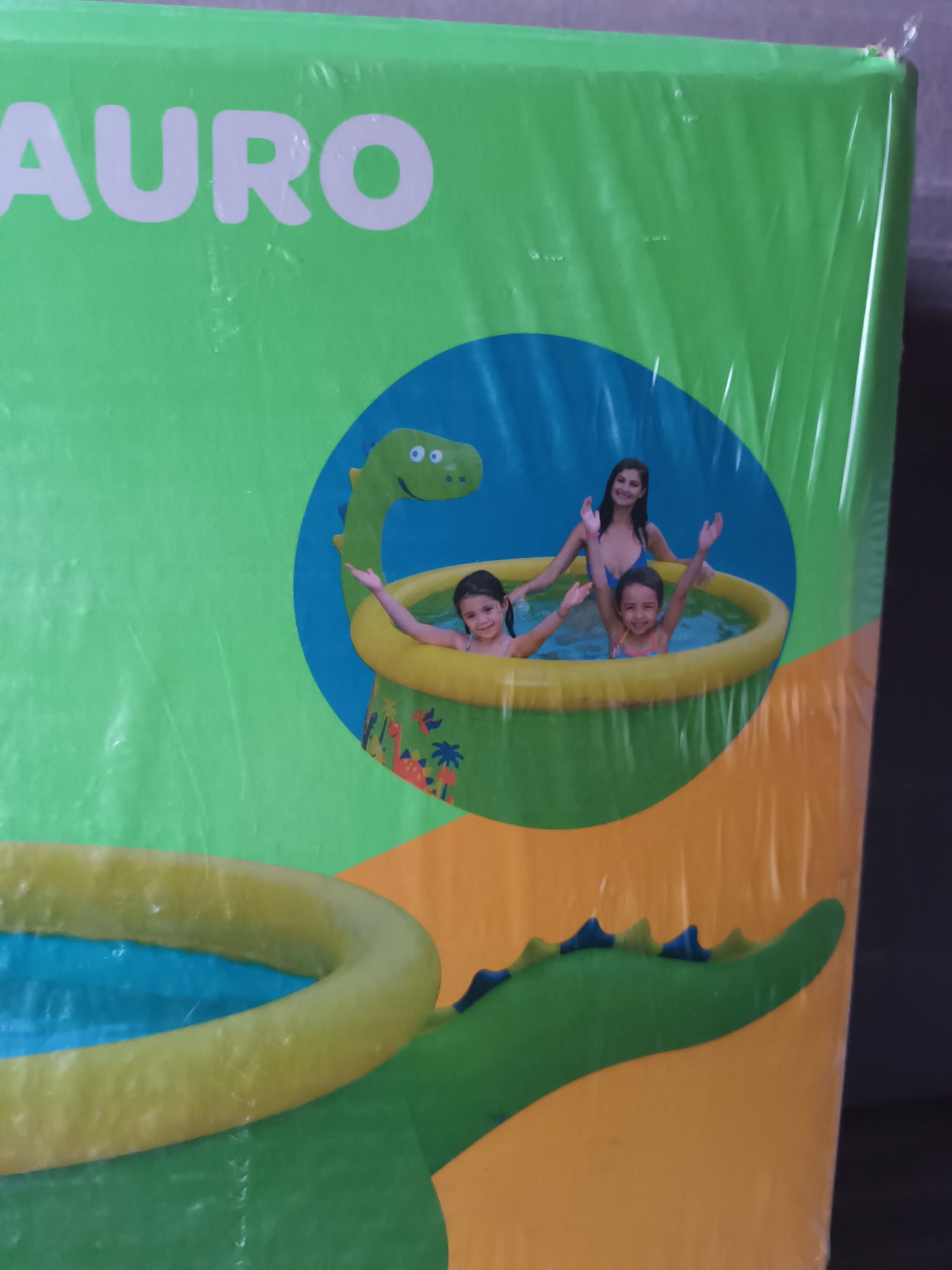 Piscina insuflável Dinossauro nova