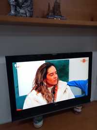 TV LG em bom estado