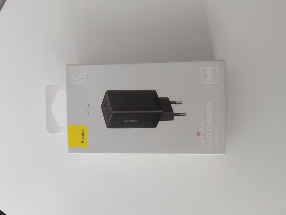 Ładowarka Baseus GaN5 Pro Fast Charger 2C+U 65W