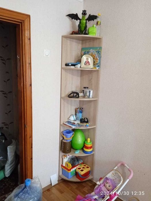 Продам комод и стенку