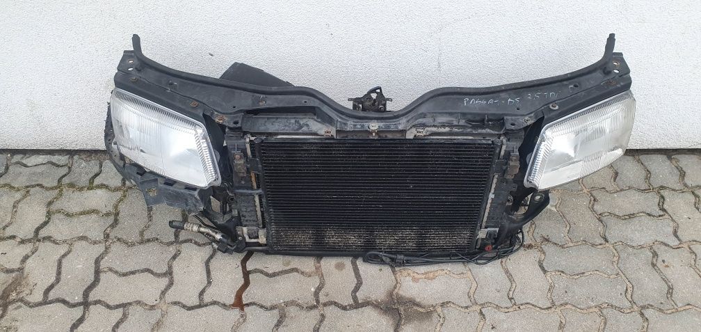 Vw volkswagen Passat b5 2.5 tdi wzmocnienie czołowe chłodnica lampa