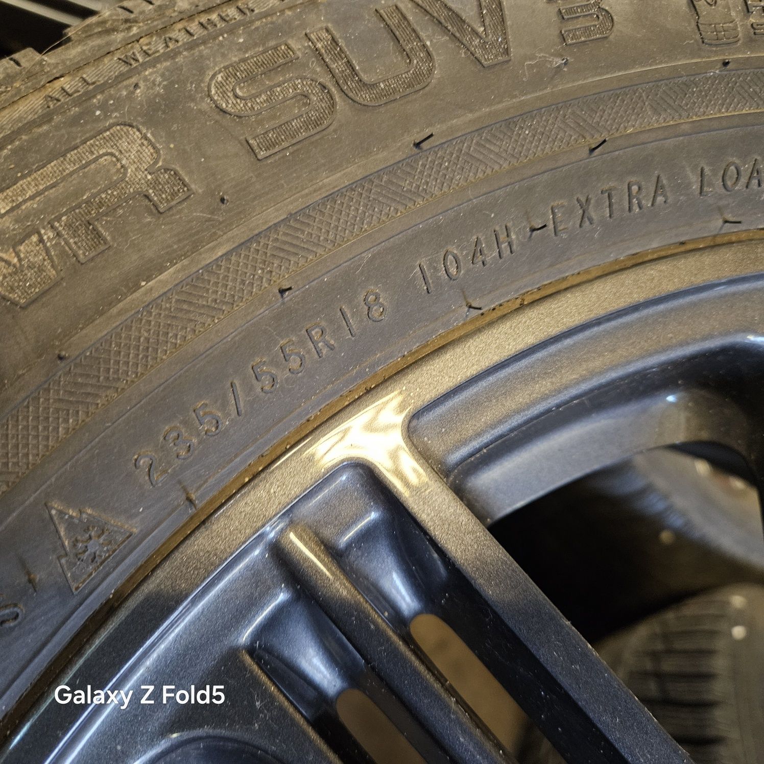 Koła zimowe 235/55/18 Toyota Rav4 Sienna 5x114,3 TPMS bieżnik 7,5mm-7m
