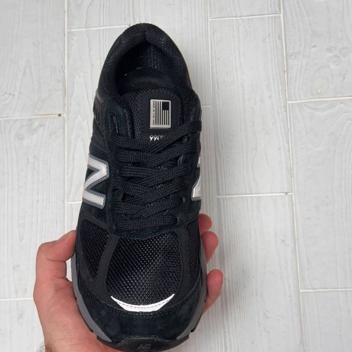 Чоловічі кросівки new balance 990 v5