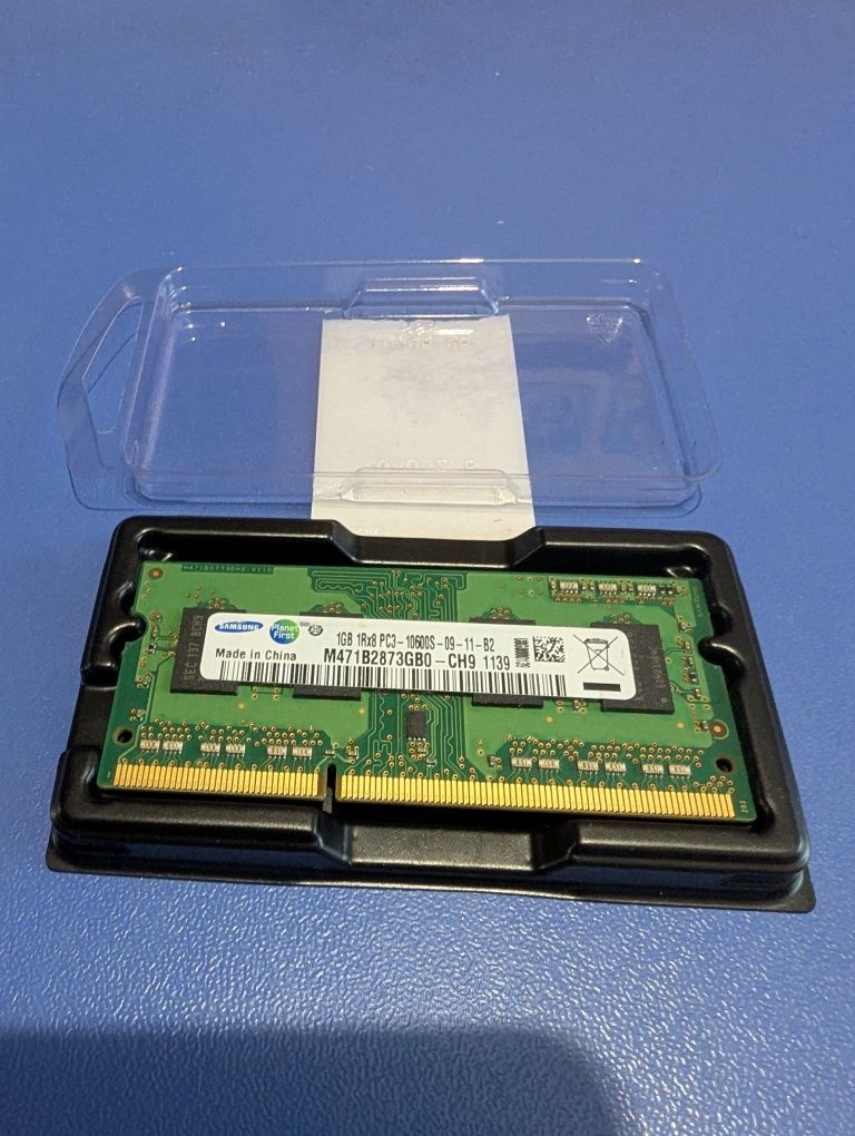 Оперативна пам'ять для ноутбука Samsung SODIMM DDR3 1Gb 10600S