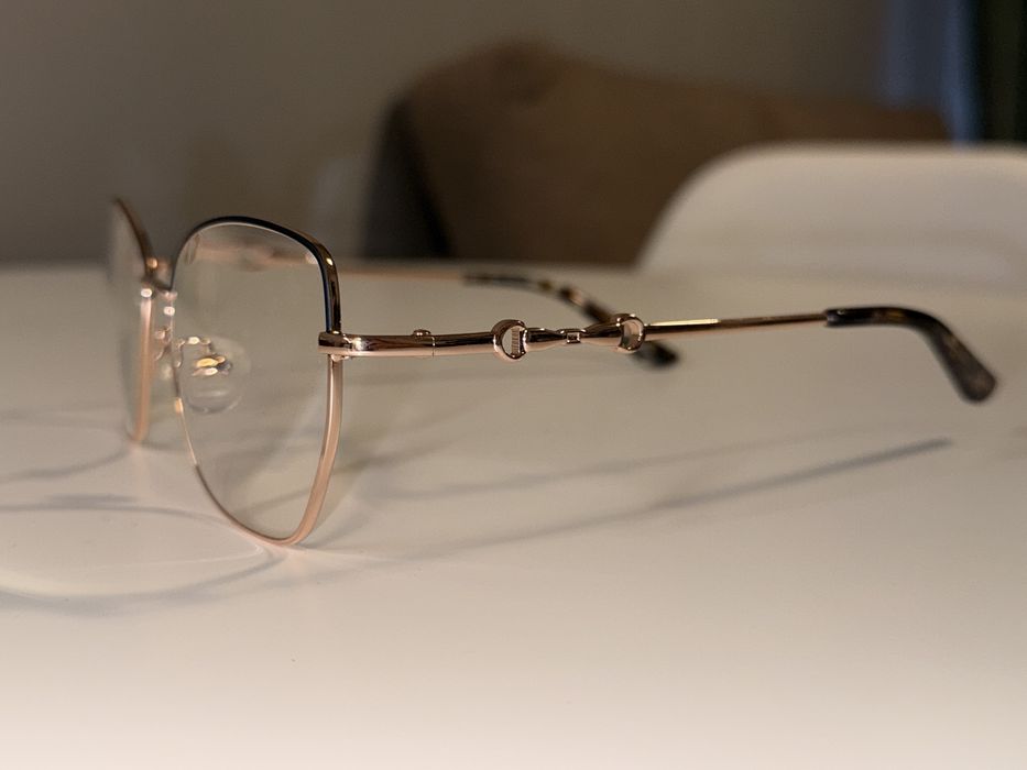 Okulary korekcyjne PLUSY