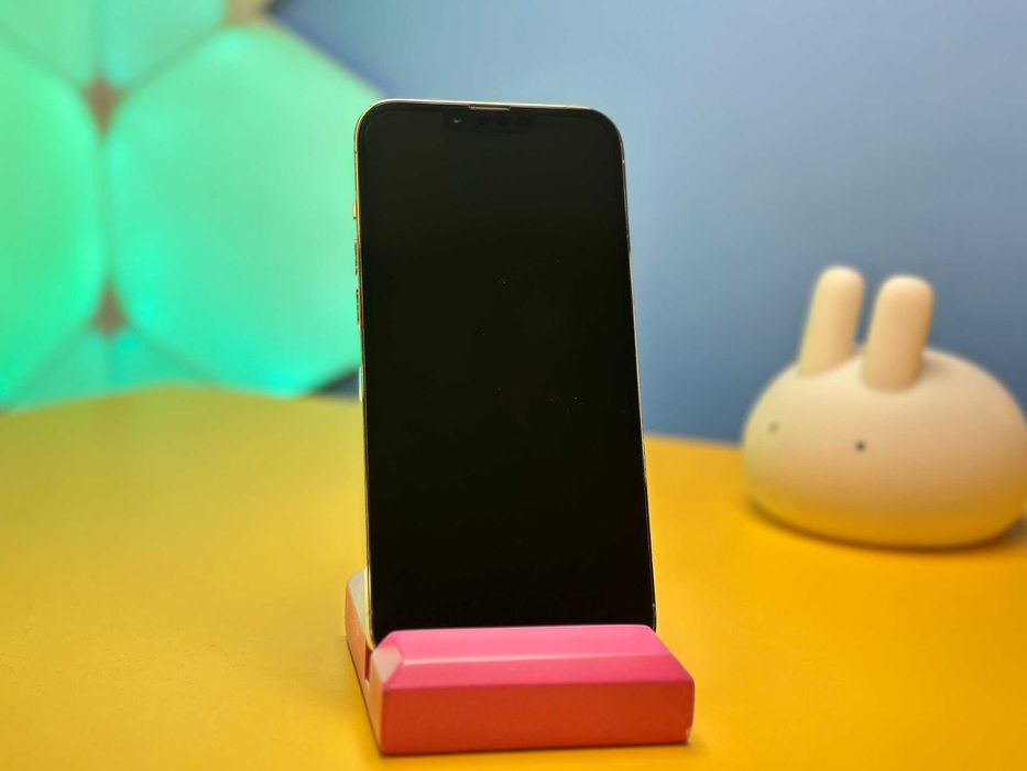Смартфон Apple iPhone 13 Pro Max 128GB Gold (146078) Б/У З ГАРАНТІЄЮ