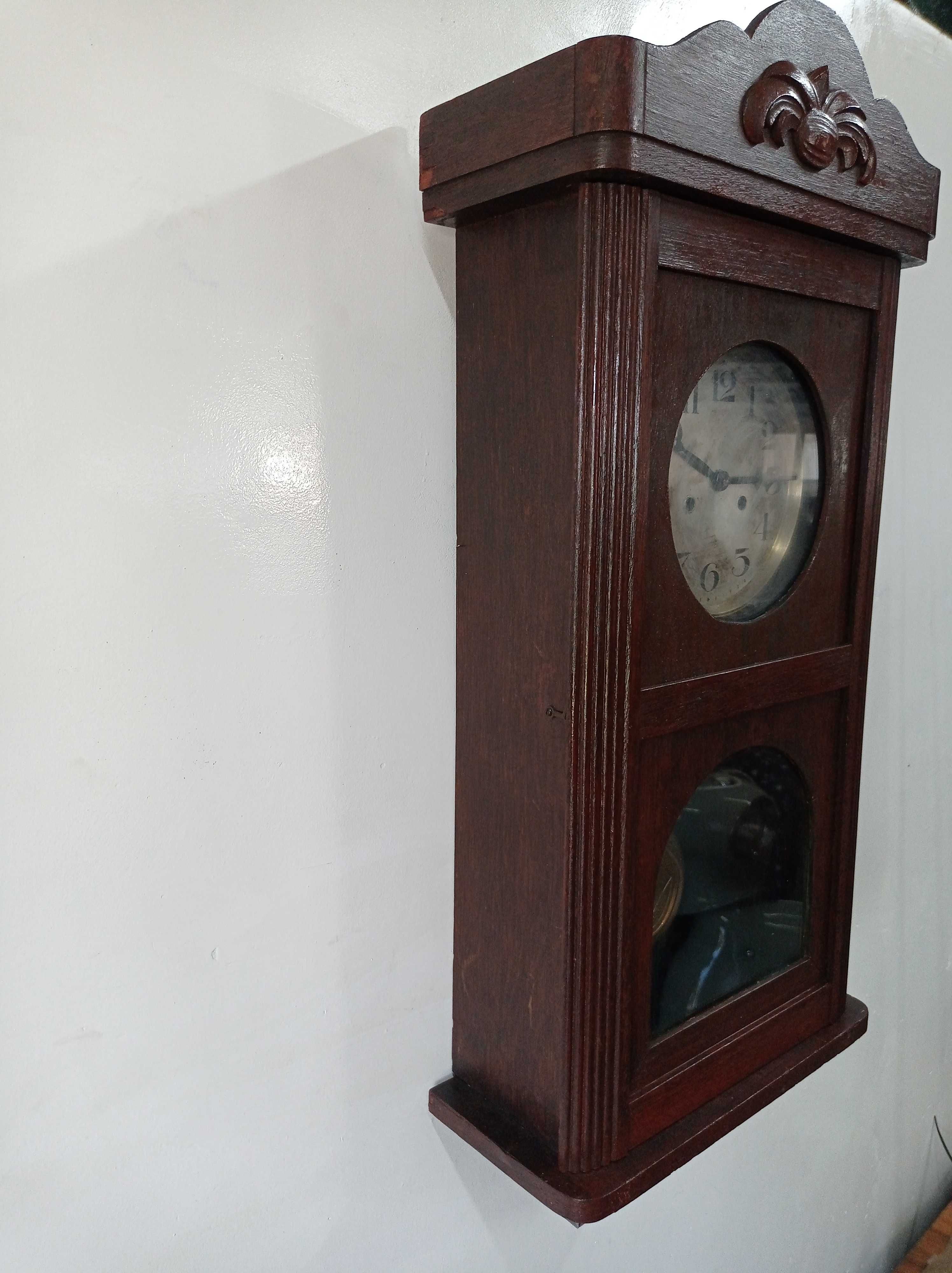 Stary zegar wiszący PHS - zajączek - 46 cm - NSP.