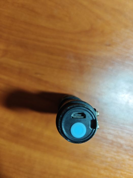 Фонарик  перезаряжаемый