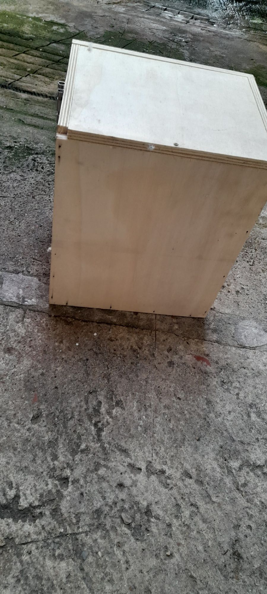 Ninhos semi novos e usados