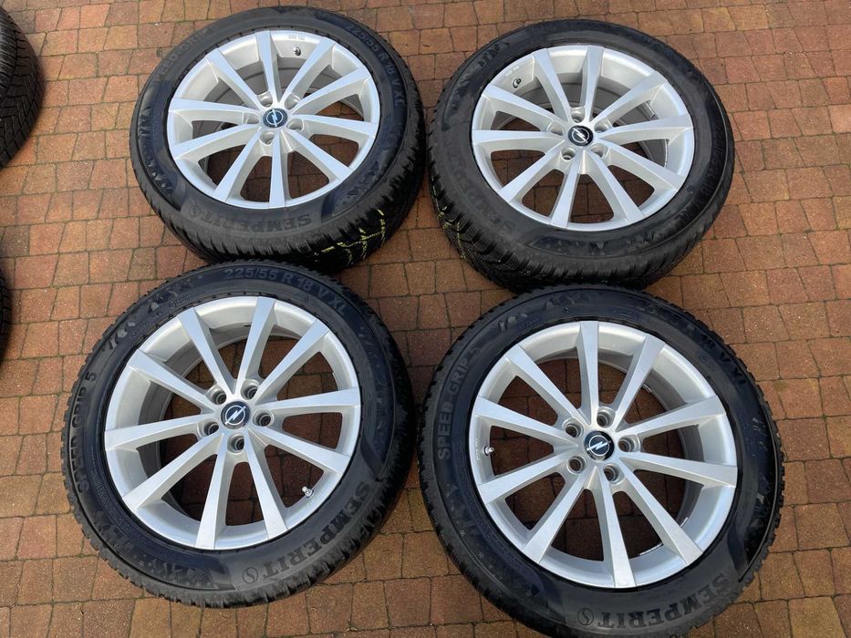 3958. Koła zimowe Grandland Peugeot 3008 5x108 215/65/17 8.5mm 2024r