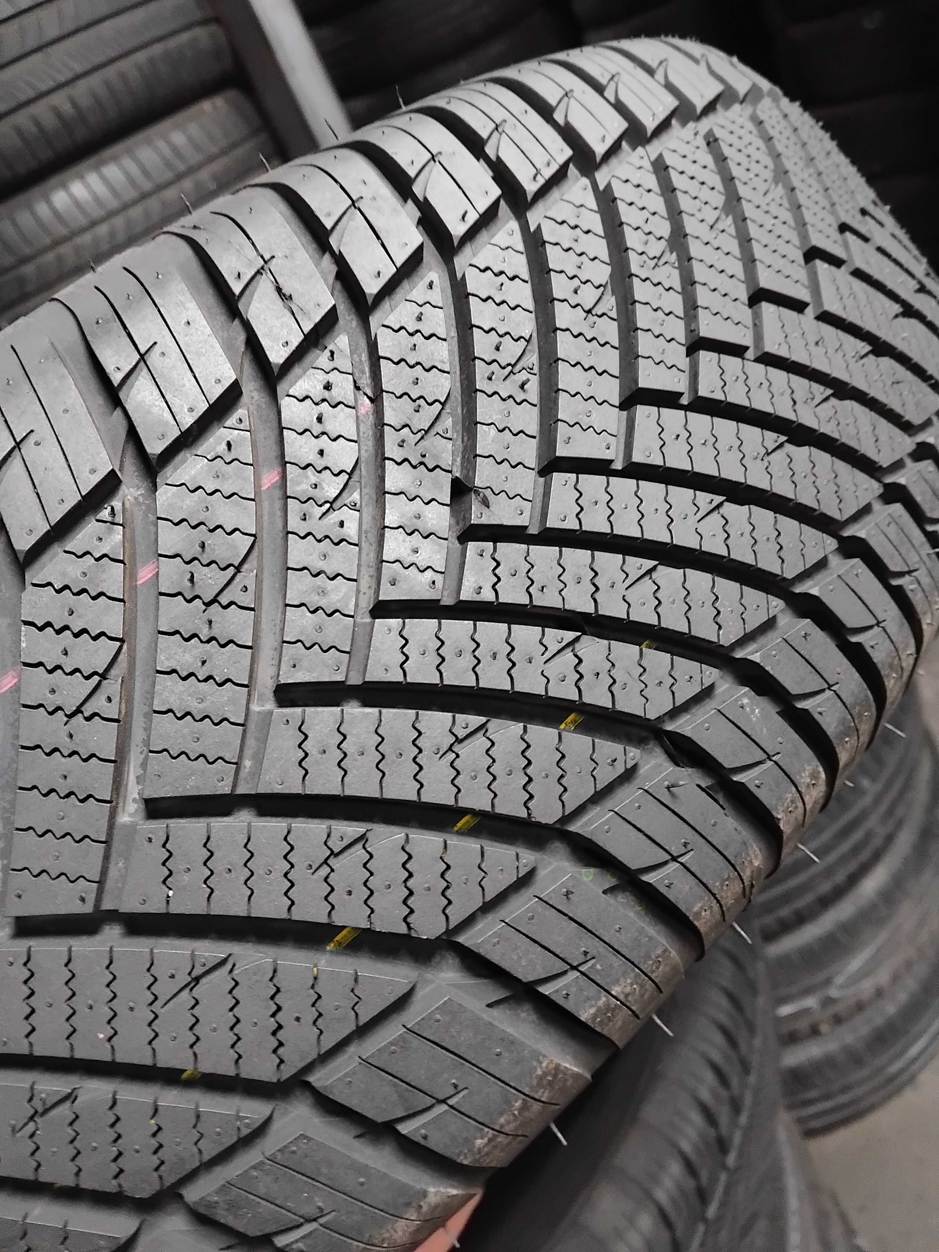Шини бу 215/70 R16 Maxxis AllSeason Driver Пара