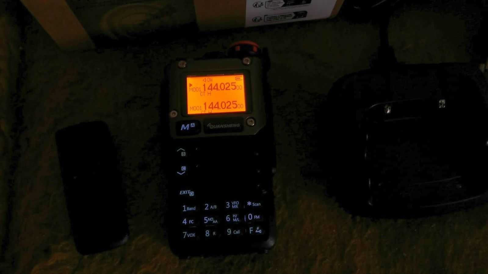 Radiotelefon QUANSHENG UV-k5(8) AM/FM