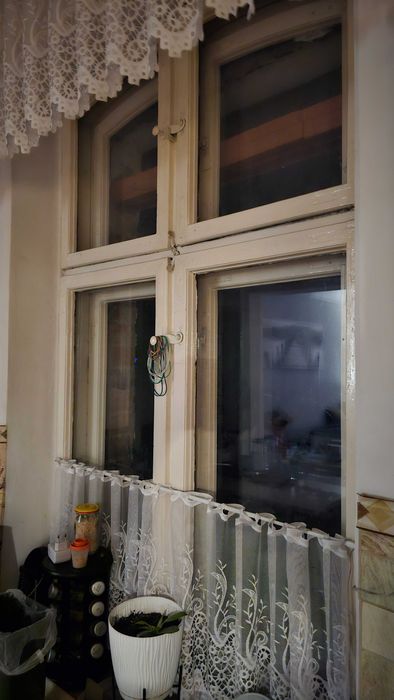 Stare okno drewniane