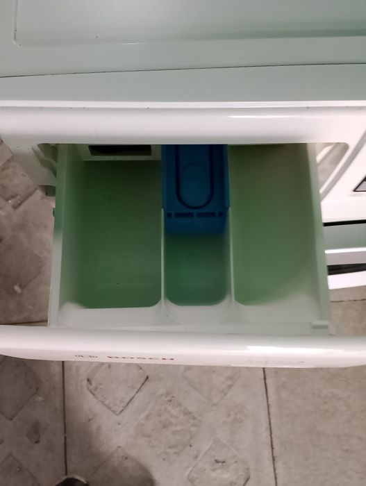 Bosch 6 kg slim stan bdb.
