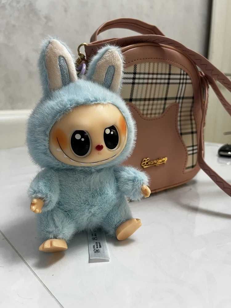 Зайчики ЛаБуБу брелок загадкова іграшка labubu игрушка