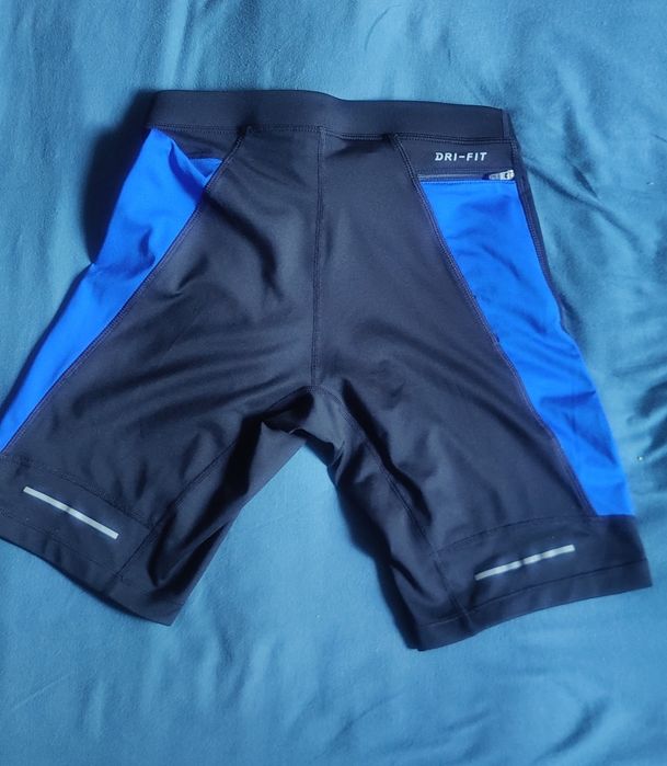 Spodenki rowerowe Nike Dri-Fit r. S