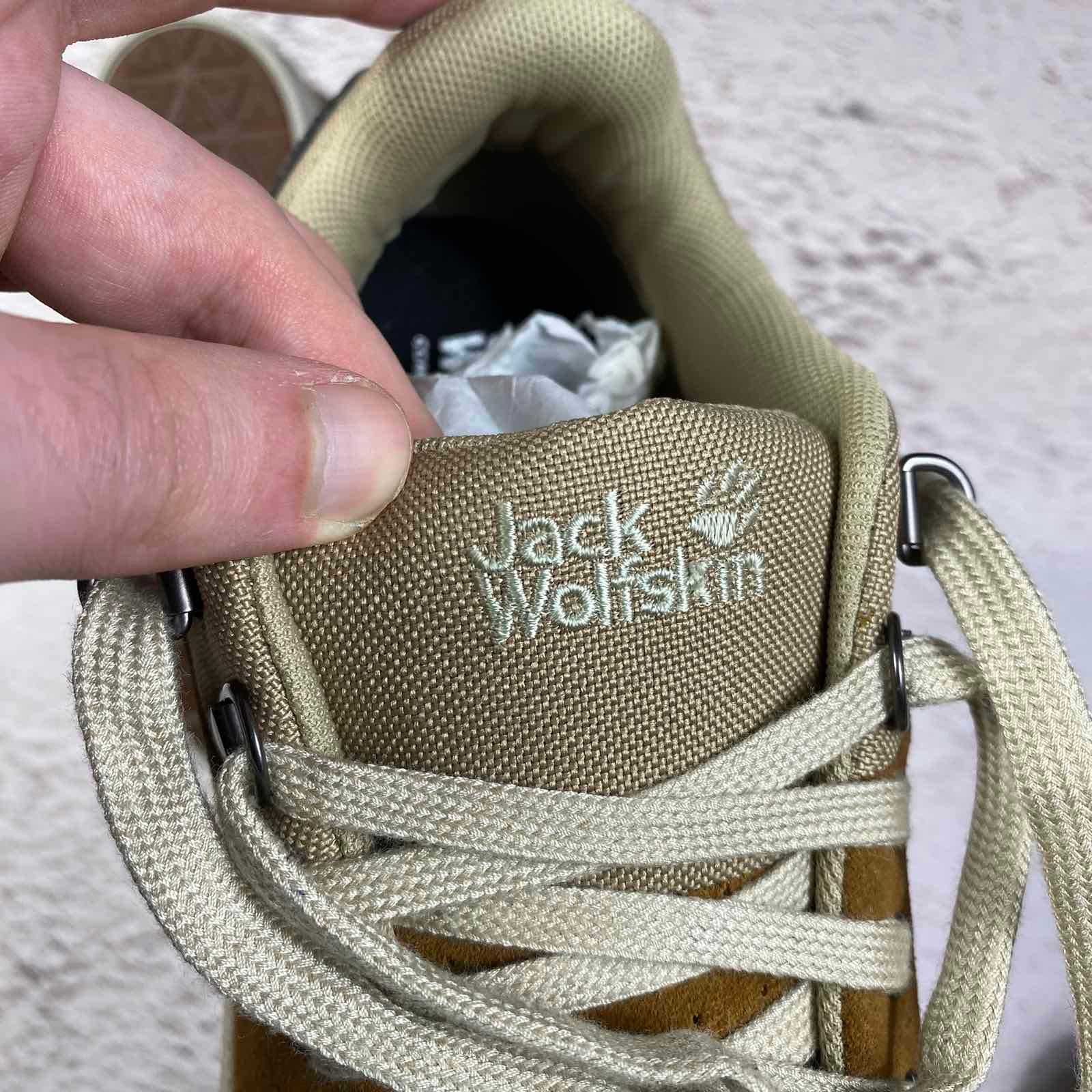 Нові оригінальні кросівки jack wolfskin