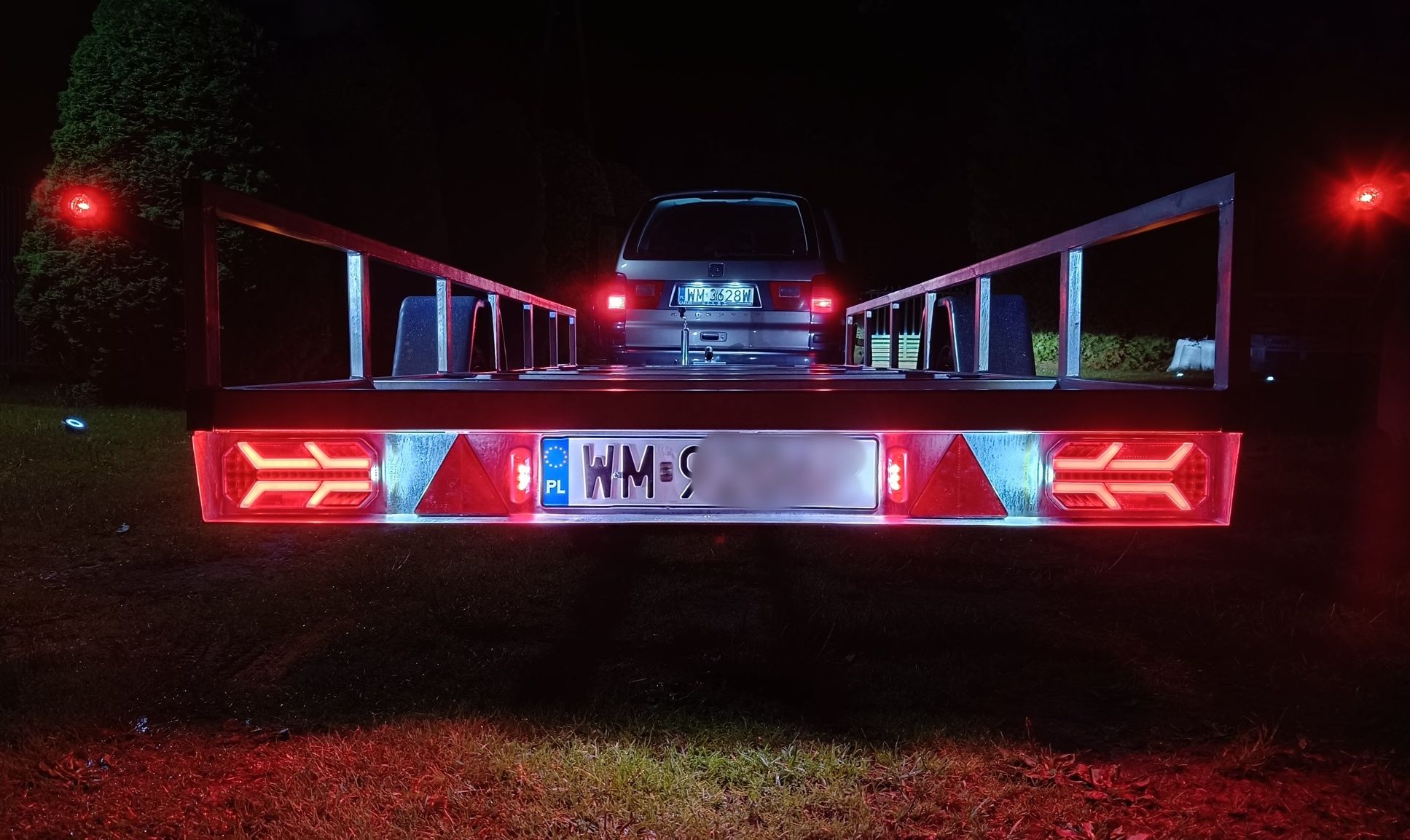 Przyczepka samochodowa lekka SAM full LED nowa, dłużyca