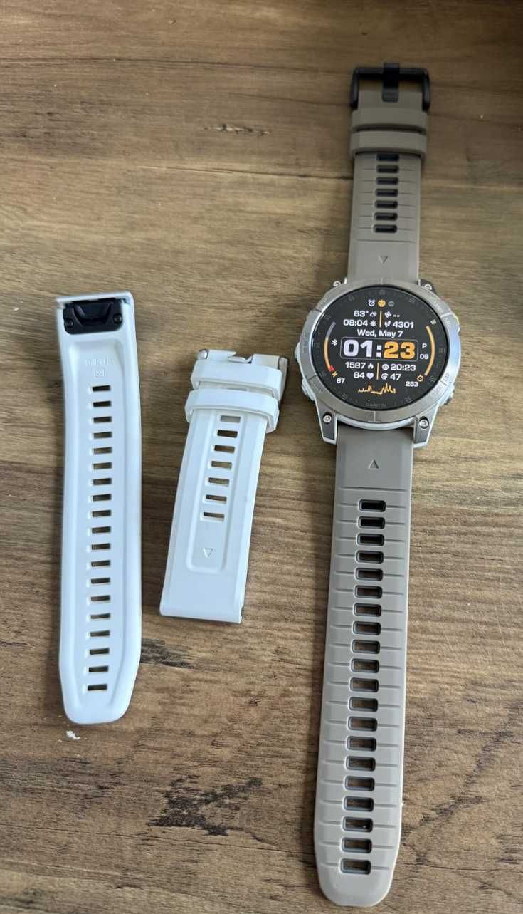 Garmin epix Gen 2 Premium smartwatch AMOLED white titanium USA 4міс бу