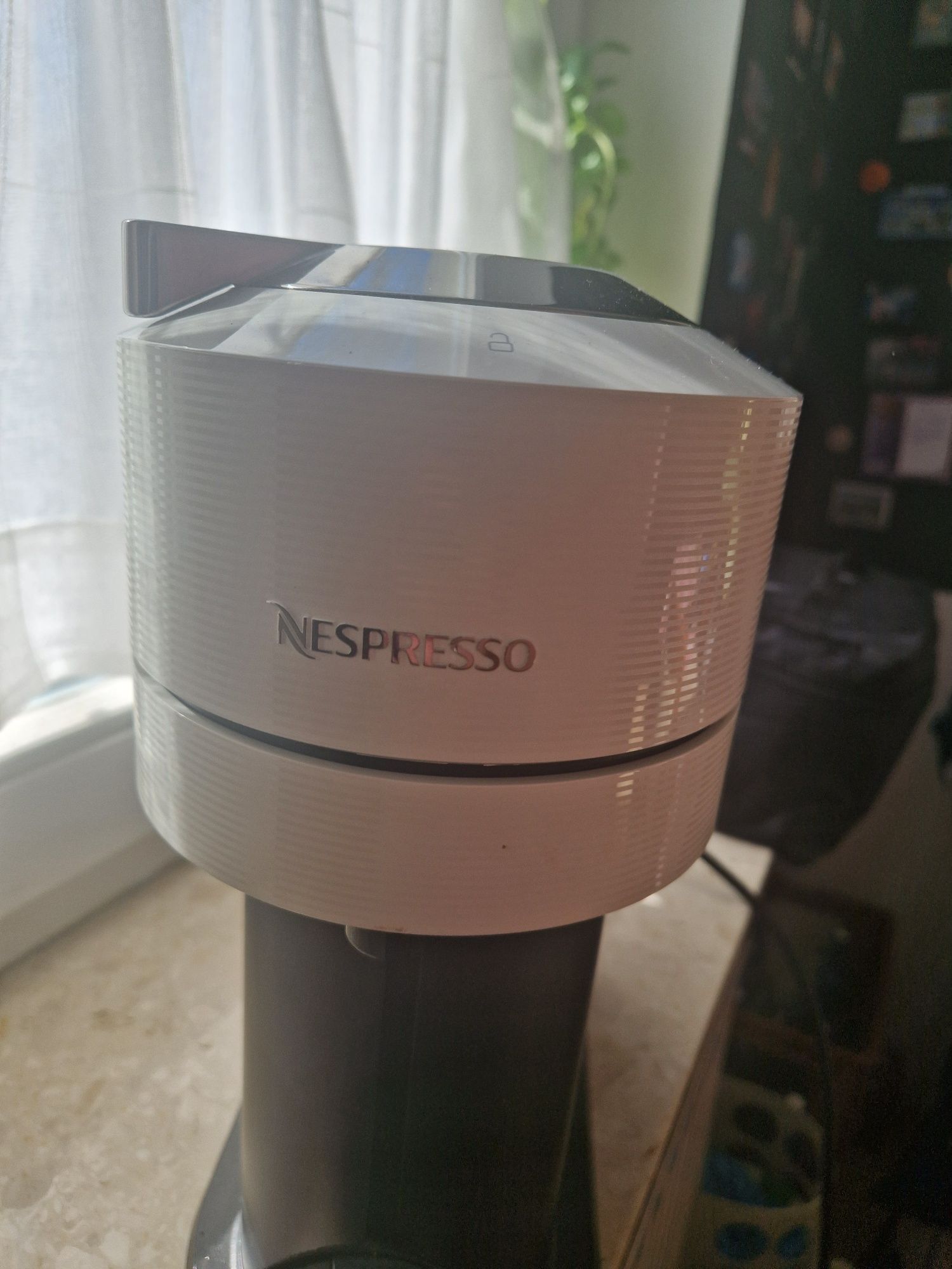 Ekspres Nespresso Vertuo