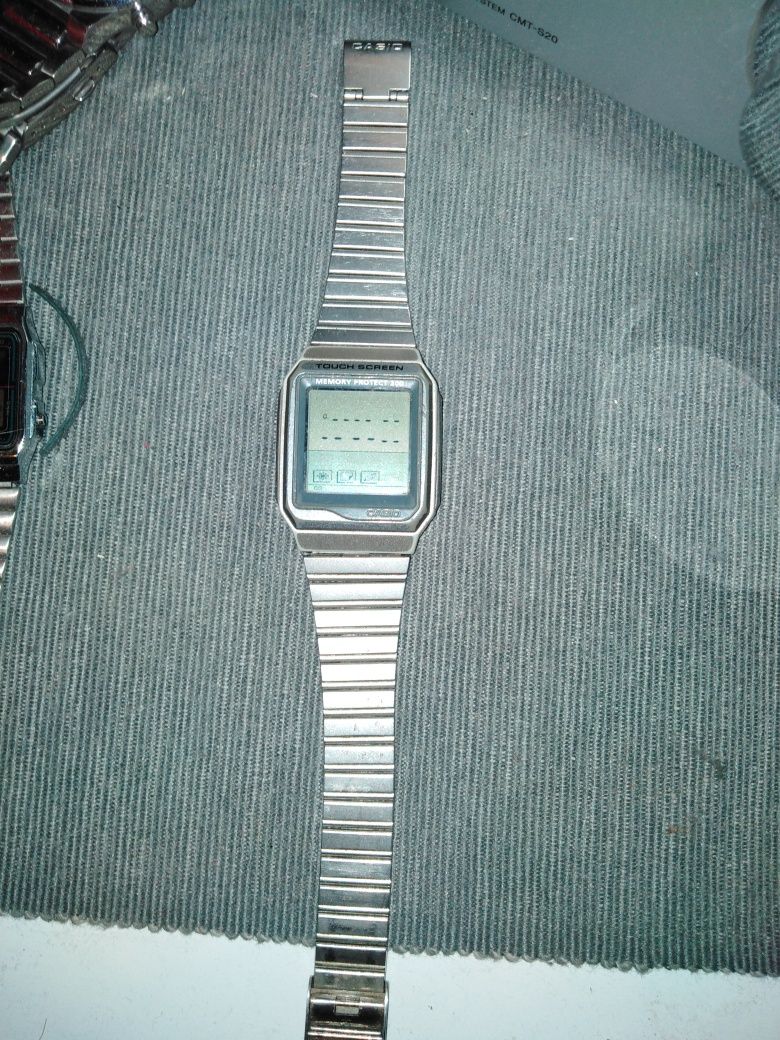 Casio vdb 200. Dotykowy zegarek casio zabytkowy. Casio super stan.