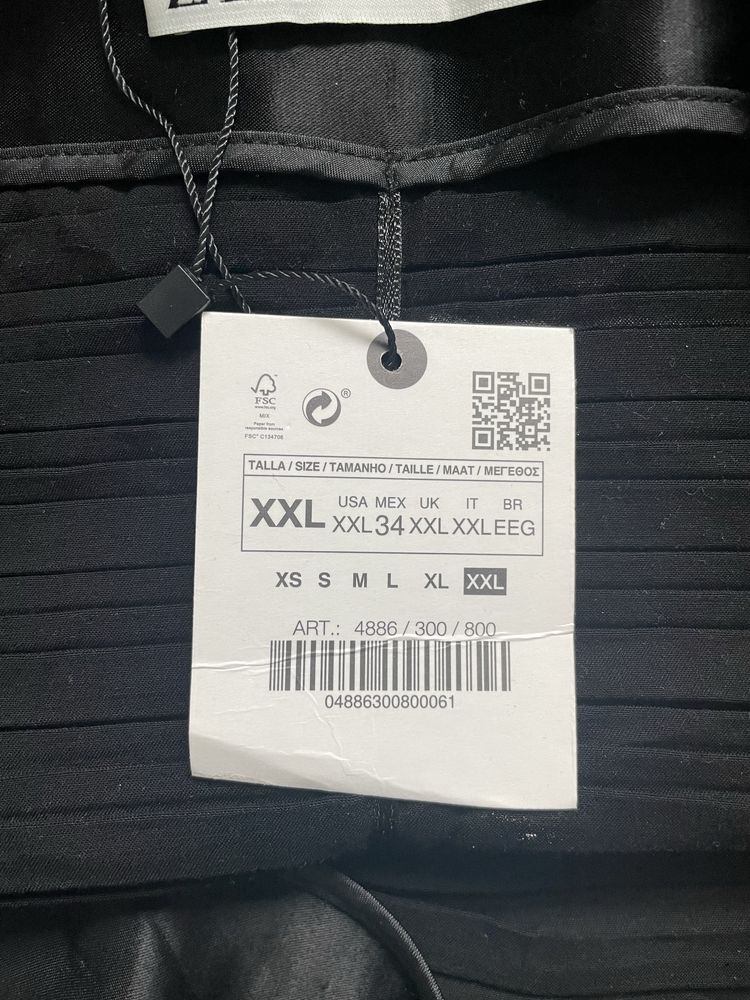 ZARA czarna mini spódniczka z tkaniny satynowej roz.XXL *nowa z metką*