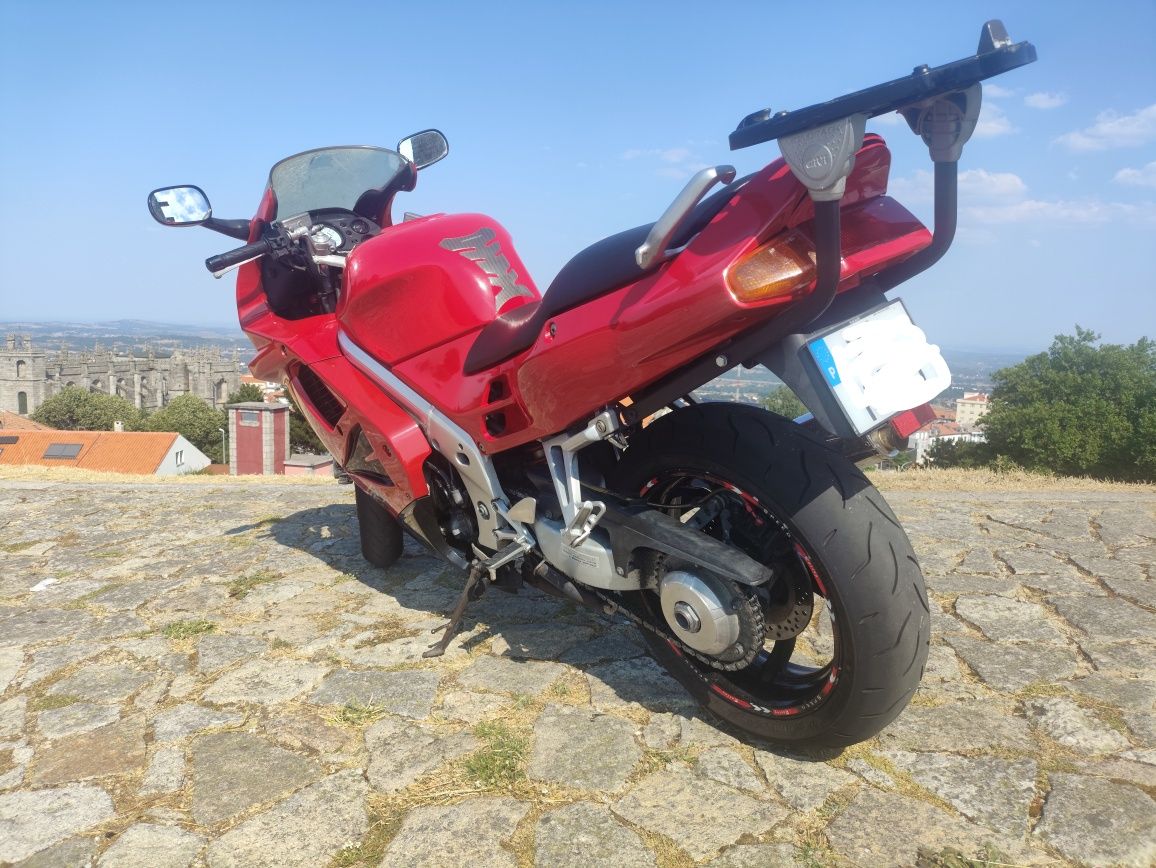 Honda VFR 750 RC36