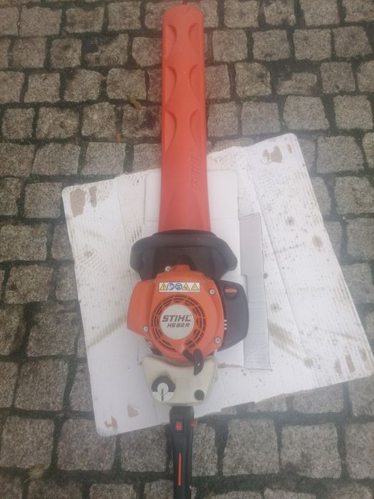 Corta Sebes STIHL HS82