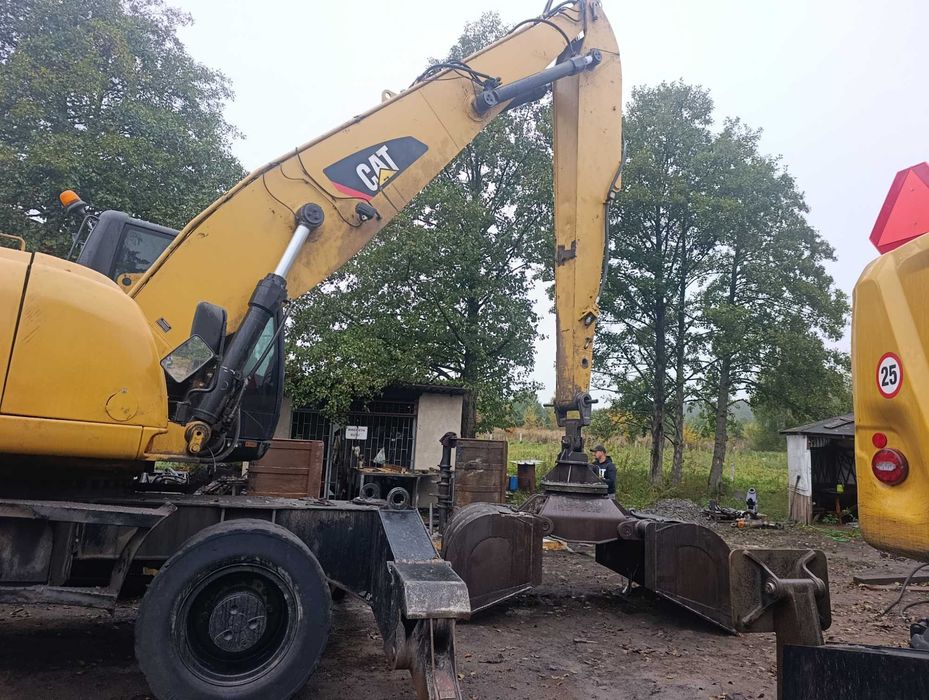 Экскаватор , Caterpiler M 322