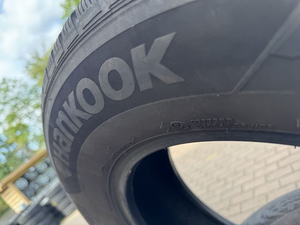 Komplet opon zimowych 215/70/16 HANKOOK Demo F-Vat