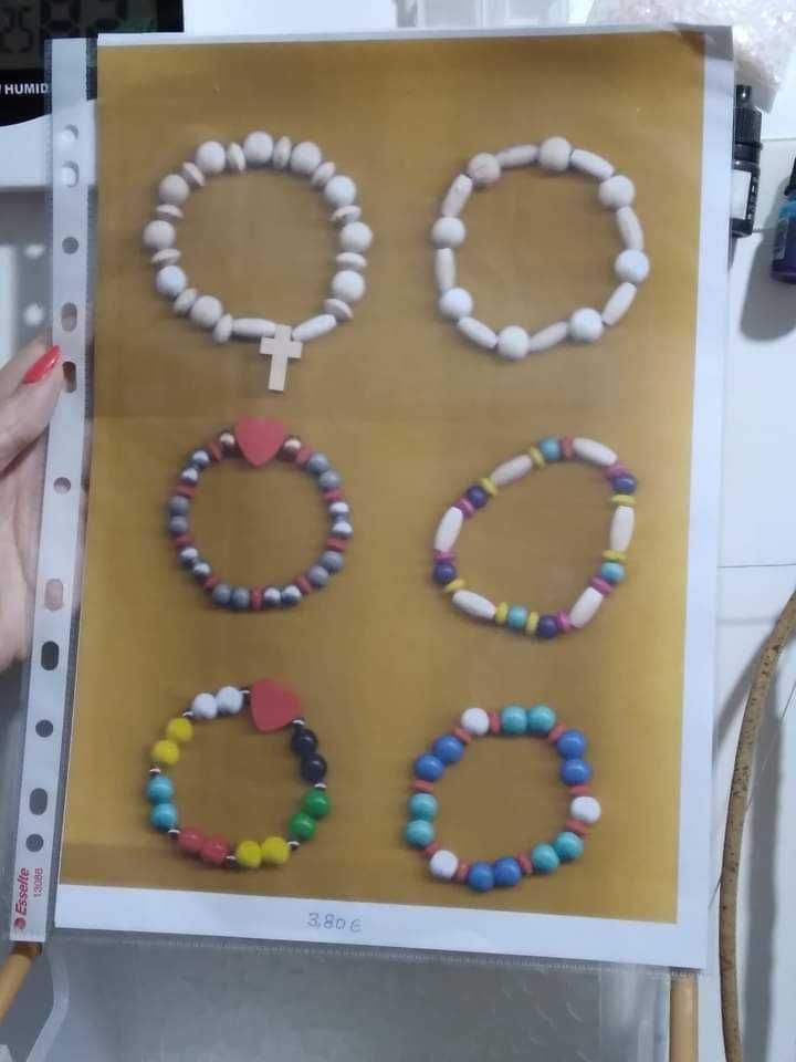 bijutarias pulseiras e colares